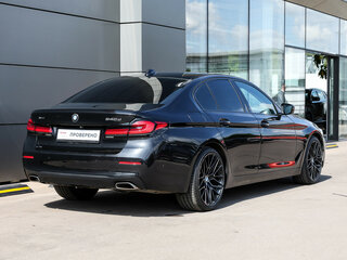 2020 BMW 5 серии 540d xDrive VII (G30/G31/G38) Рестайлинг, чёрный, 4898000 рублей, вид 5
