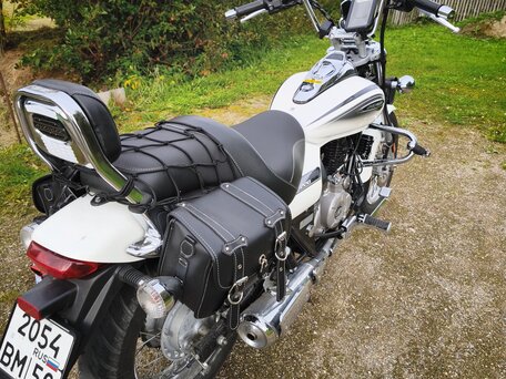 2023 Bajaj Avenger, белый, 169000 рублей, вид 3