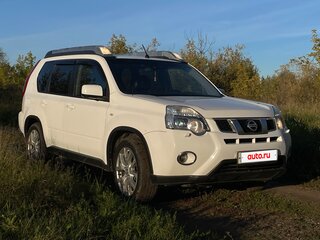2013 Nissan X-Trail II Рестайлинг, белый, 1090000 рублей, вид 2
