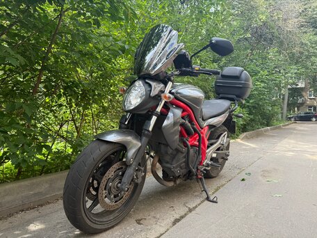 2015 Suzuki SFV 400 Gladius, красный, 580000 рублей, вид 2