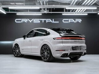 2026 Porsche Cayenne GTS Coupé III Рестайлинг, серый, 23900000 рублей, вид 4