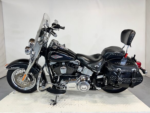 2012 Harley-Davidson Heritage, чёрный, 660000 рублей - вид 1
