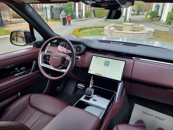 2024 Land Rover Range Rover P400 MHEV V, серебристый, 17200000 рублей - вид 11