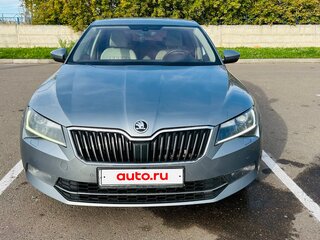 2015 Skoda Superb III, серый, 1550000 рублей, вид 2