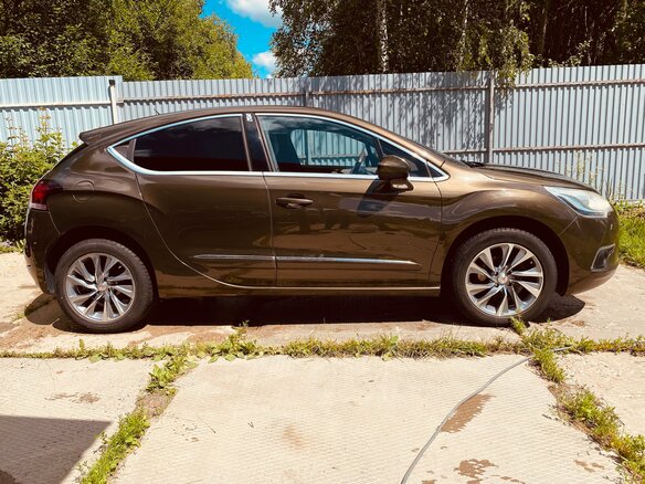 2012 Citroen DS4, коричневый, 900000 рублей - вид 10