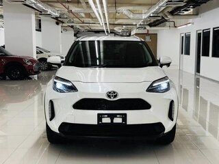 2023 Toyota Yaris Cross I, белый, 1510000 рублей, вид 3