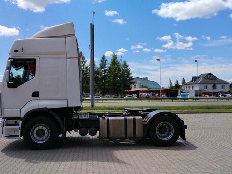 2008 Renault Premium, белый, 1200000 рублей, вид 3