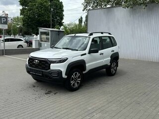 2026 Lada (ВАЗ) Niva Travel I Рестайлинг, белый, 1712000 рублей, вид 2