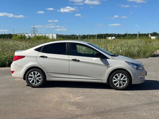 2015 Hyundai Solaris I Рестайлинг, бежевый, 1199000 рублей, вид 3