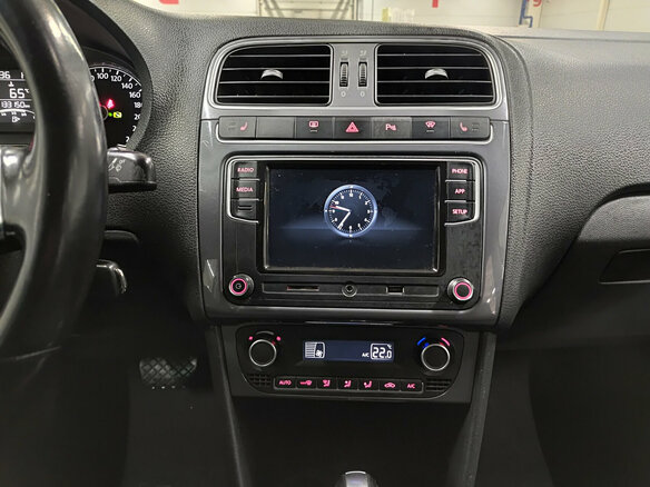 2019 Volkswagen Polo V Рестайлинг, чёрный - вид 14