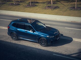 2019 BMW X5 M50d IV (G05/G18), синий, 6495000 рублей, вид 3