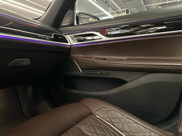 2019 BMW 7 серии Long 730Ld xDrive VI (G11/G12) Рестайлинг, белый, 7899000 рублей - вид 21