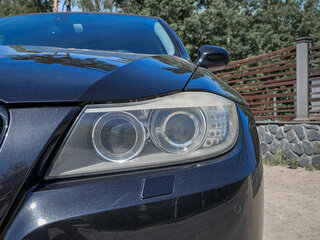 2010 BMW 3 серии 325xi V (E90/E91/E92/E93) Рестайлинг, чёрный, 1600000 рублей, вид 3