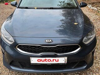 2018 Kia Ceed III, синий, 1750000 рублей, вид 2