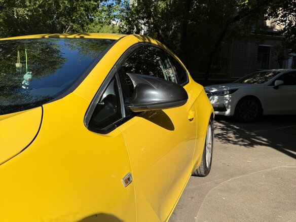 2014 Opel Astra GTC J Рестайлинг, жёлтый - вид 21