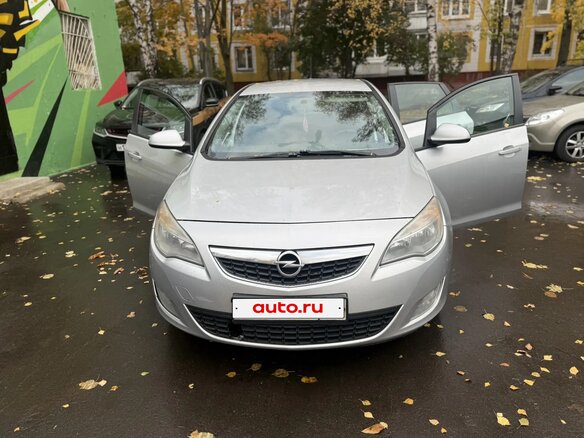 2012 Opel Astra J Рестайлинг, серый, 650000 рублей