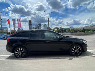 2017 Volvo V60 I Рестайлинг, чёрный, 1500000 рублей, вид 4