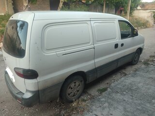 2004 Hyundai Starex I Рестайлинг 2, белый, 660000 рублей, вид 2