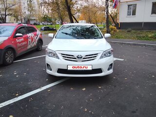 2011 Toyota Corolla X (E140, E150) Рестайлинг, белый, 930000 рублей, вид 1
