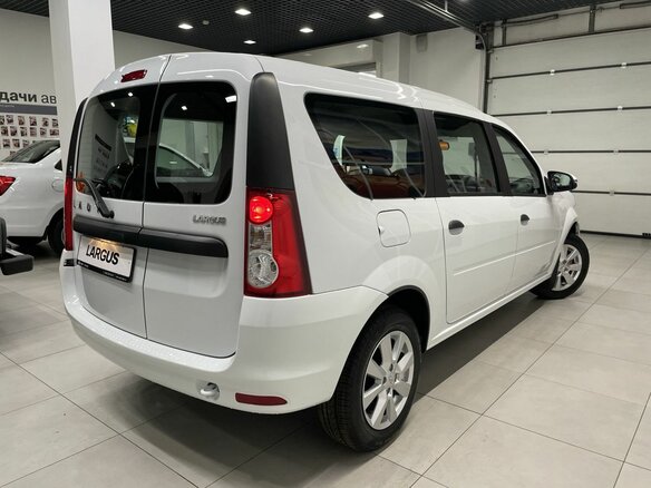 2026 Lada (ВАЗ) Largus I Рестайлинг, белый - вид 4