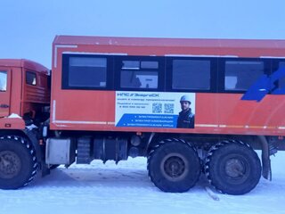 2010 НефАЗ 4208, оранжевый, 1500000 рублей, вид 4