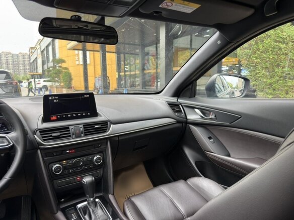 2020 Mazda CX-4 I Рестайлинг, пурпурный, 1800000 рублей - вид 10