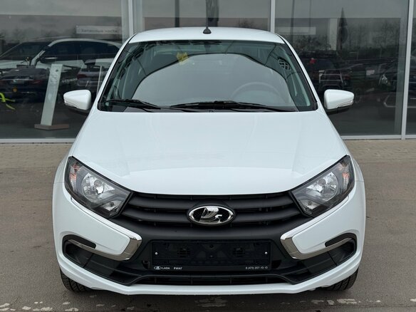 2026 Lada (ВАЗ) Granta I Рестайлинг, белый - вид 3