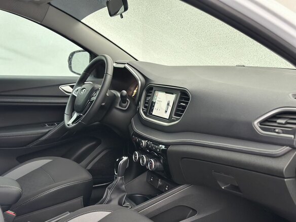 2024 Lada (ВАЗ) Vesta I Рестайлинг (NG), белый - вид 10