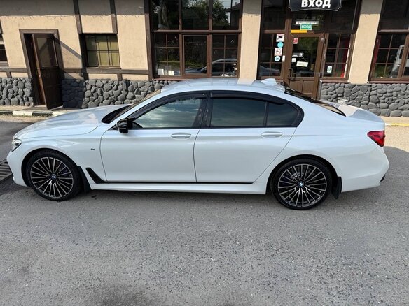 2016 BMW 7 серии 730d xDrive VI (G11/G12), белый - вид 13
