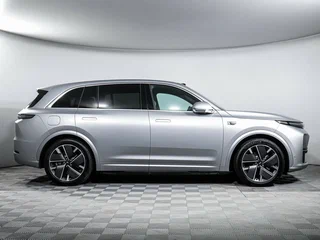 2025 Li Auto (Lixiang) L7 52.3 kWh I Рестайлинг, серый, 7850000 рублей, вид 4