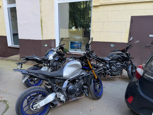 2021 Yamaha MT-09 (FZ-09), серебристый, 1039000 рублей - вид 11