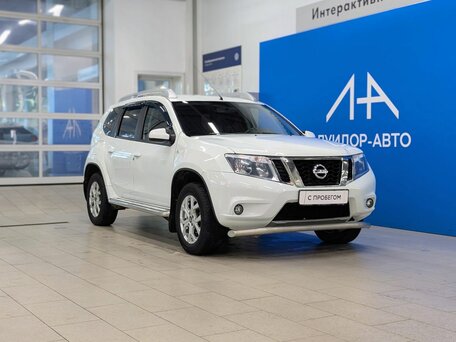 Nissan Terrano III (D10)