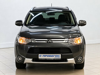 2014 Mitsubishi Outlander III Рестайлинг, серый, 1749000 рублей, вид 2