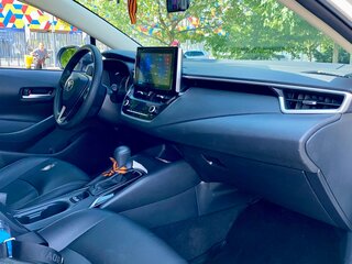2021 Toyota Corolla XII (E210), белый, 1885000 рублей, вид 2