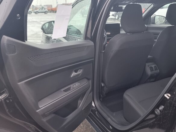 2025 Renault Duster III, чёрный, 4480000 рублей - вид 13