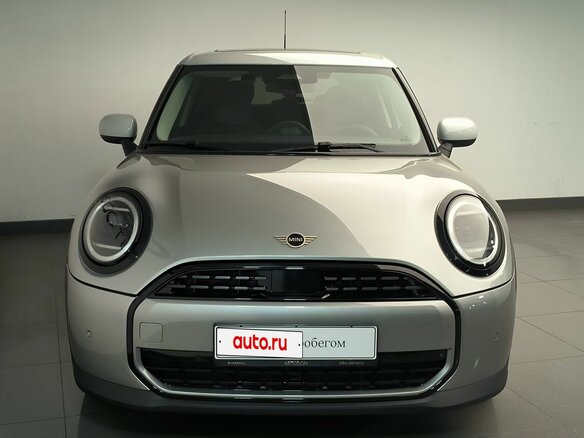 2024 Mini Hatch S IV (F65/F66/J01), серебристый - вид 4