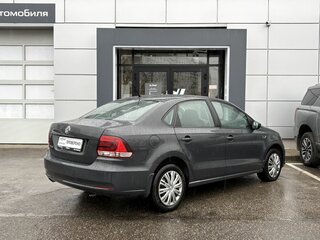 2016 Volkswagen Polo V Рестайлинг, серый, 999000 рублей, вид 5
