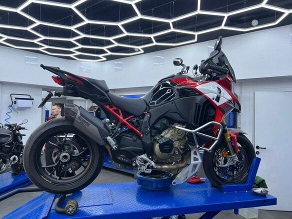 2022 Ducati Multistrada V4, красный, 2399000 рублей - вид 11