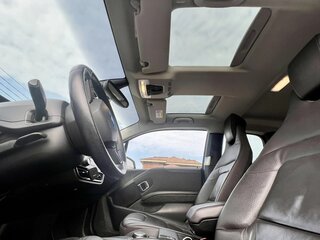 2018 BMW i3 REX 94Ah S I (I01) Рестайлинг, чёрный, 2900000 рублей, вид 3