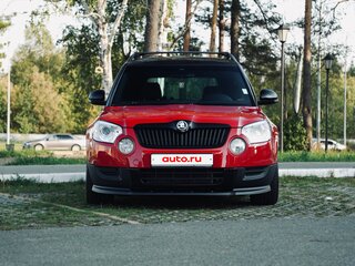 2013 Skoda Yeti I, красный, 1500000 рублей, вид 3