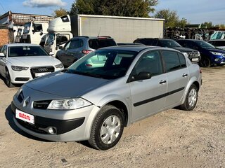 2008 Renault Megane II Рестайлинг, серый, 280000 рублей, вид 3