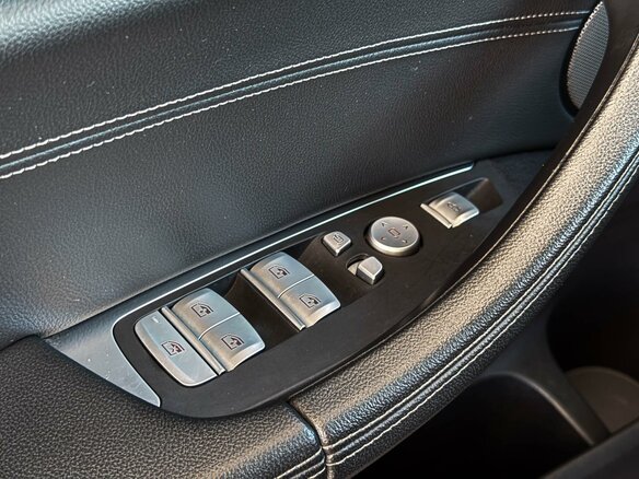 2019 BMW X4 30i II (G02), чёрный, 3800000 рублей - вид 33