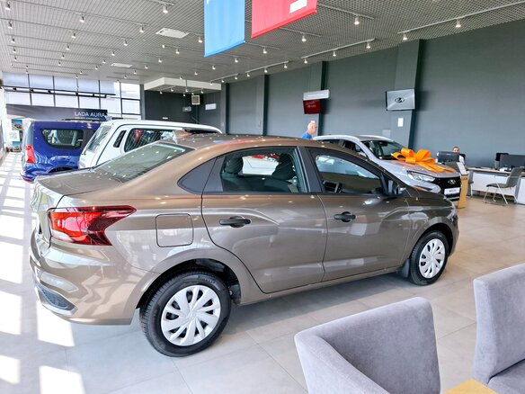 2026 Lada (ВАЗ) Iskra, коричневый, 1362000 рублей - вид 1