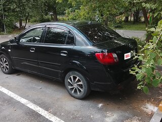 2011 Kia Rio II Рестайлинг, чёрный, 375500 рублей, вид 4