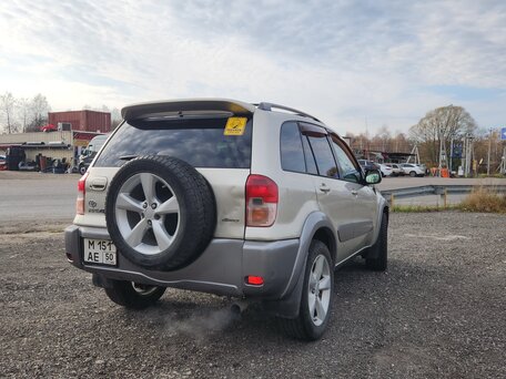 2001 Toyota RAV4 II (XA20), золотистый, 500000 рублей, вид 3