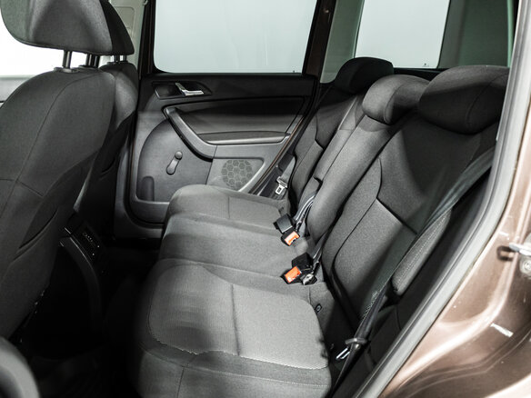 2014 Skoda Yeti I Рестайлинг, коричневый, 1029700 рублей - вид 9