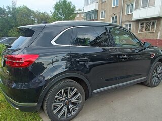 2024 Hongqi HS5 I, чёрный, 2620000 рублей, вид 4