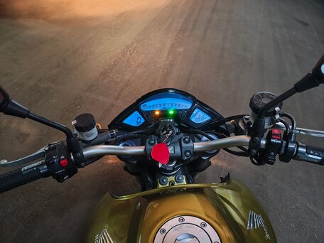 2009 Honda CB 1000R, зелёный, 630000 рублей, вид 4