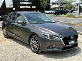 2017 Mazda Axela III Рестайлинг, серый, 900000 рублей, вид 3