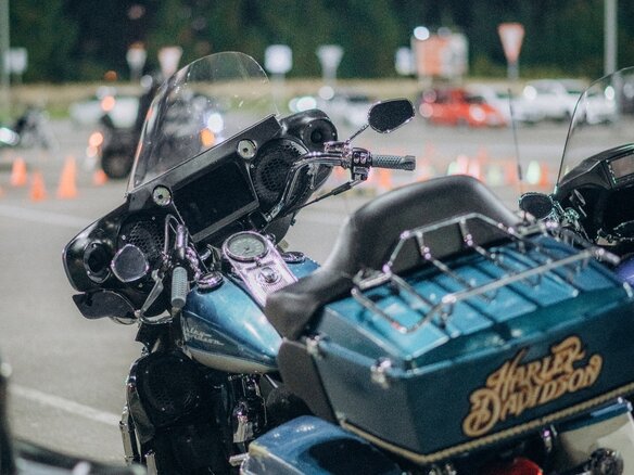 1995 Harley-Davidson Road King, синий, 800000 рублей - вид 2